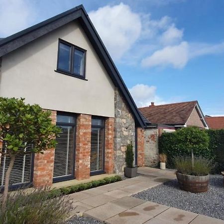 Villa Y Bwythyn Holywell  Exterior foto