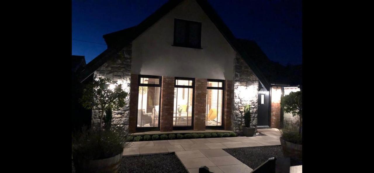 Villa Y Bwythyn Holywell  Exterior foto